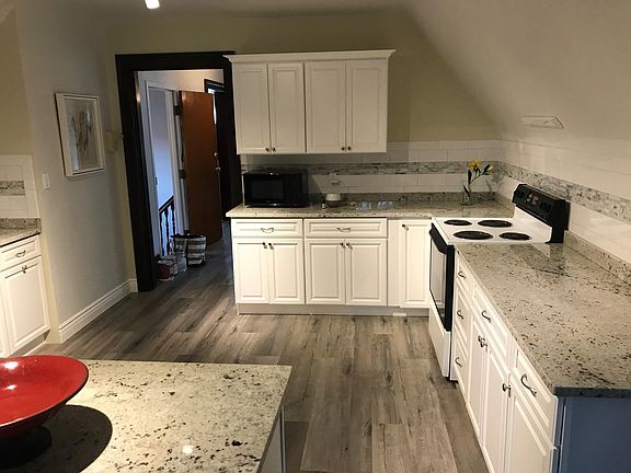 2nd image of 346 Elmwood Ave