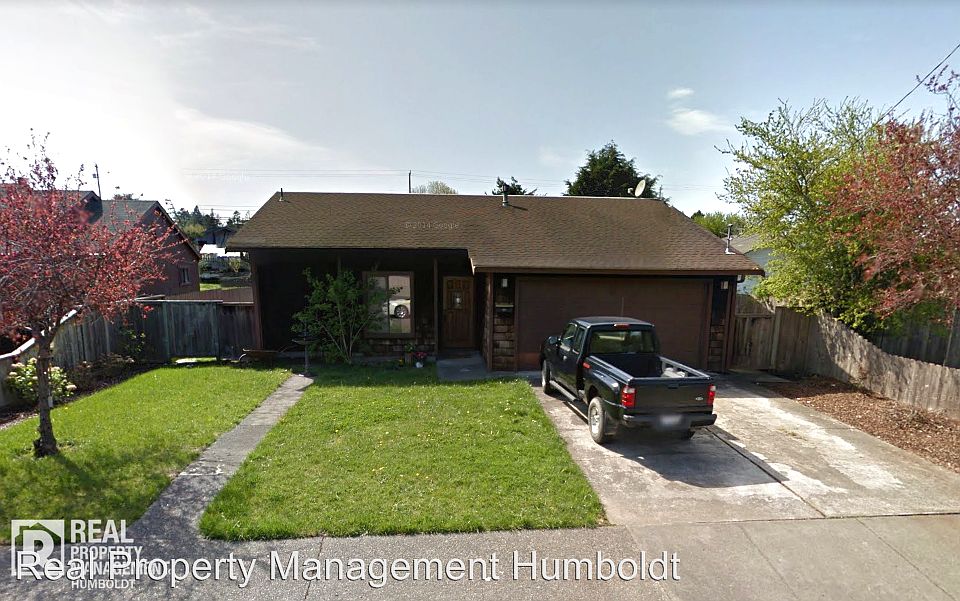 2nd image of 3656 G St