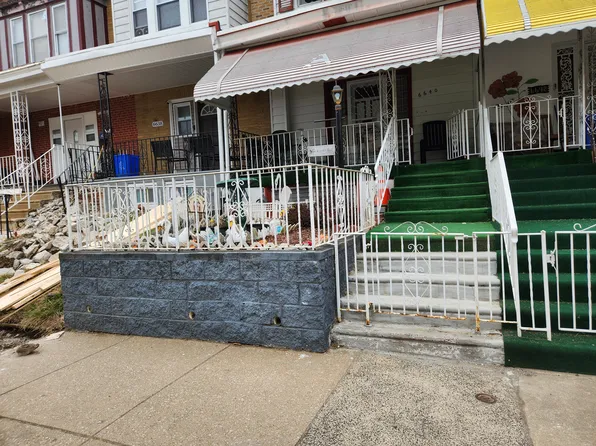 6640 N Uber St, Philadelphia, PA 19138