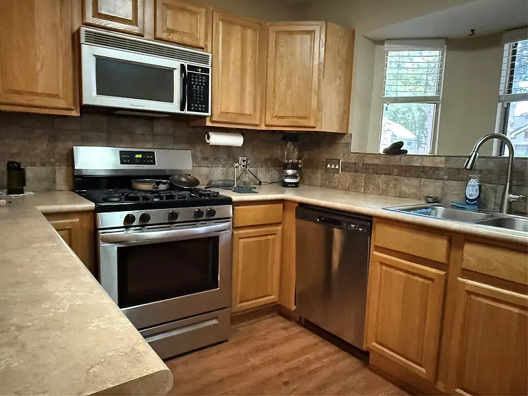 1026 Saint John Dr — Photo 3