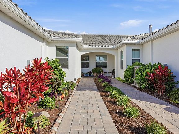 5th image of 25029 Pearl Lake Cir