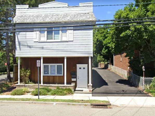 153 County Ave Floor 1, Secaucus, NJ 07094