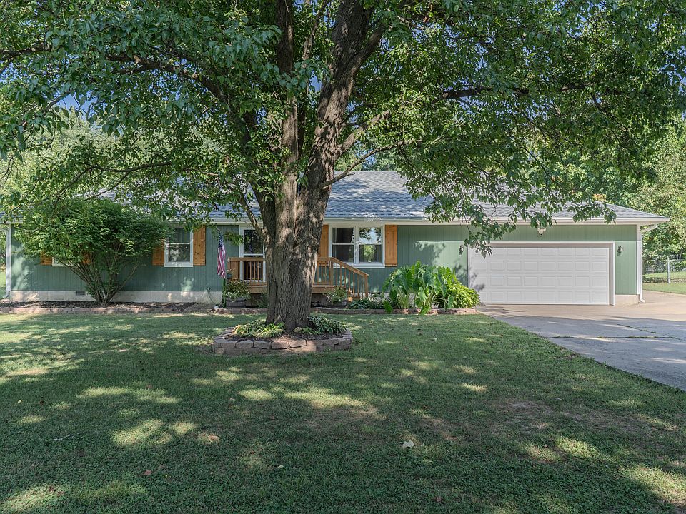 1st image of 1804 S 14th Avenue