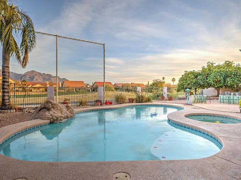 11018 N Mountain Breeze Dr — Photo 4