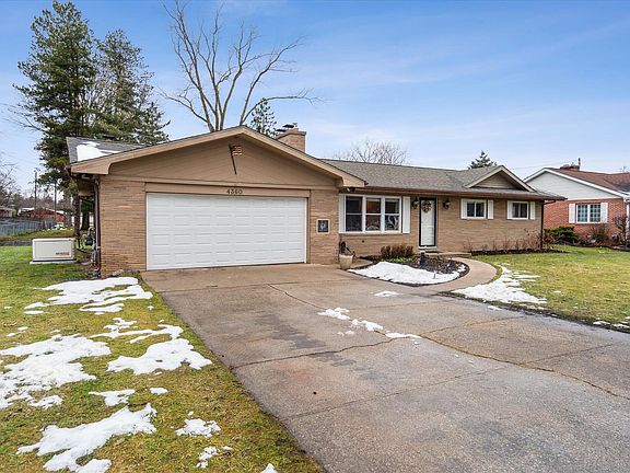 2nd image of 4360 Hilray Dr