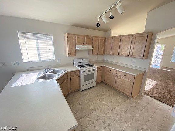 5th image of 7016 Golden Desert Ave