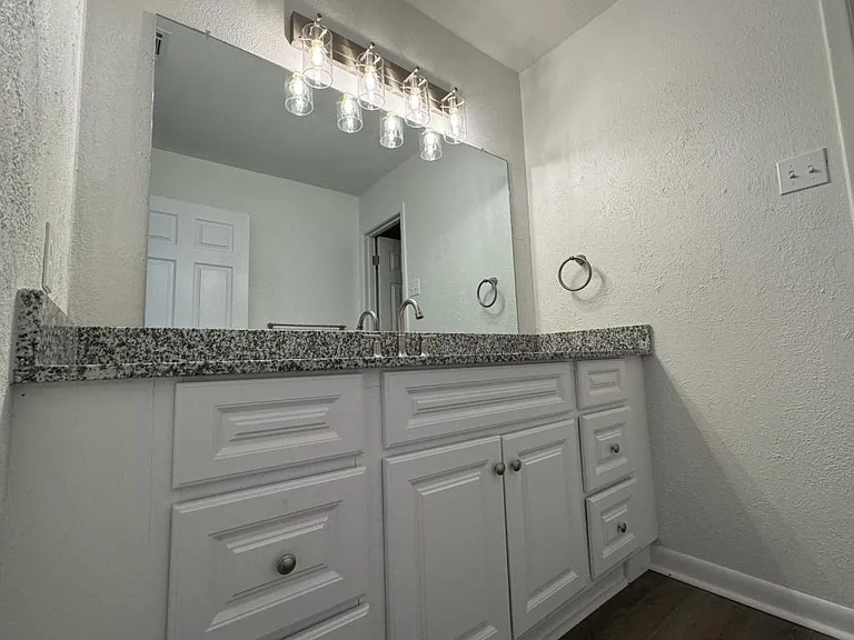 3910 Shallow Ford Rd — Photo 7