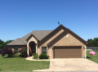 105 NE Blackberry Rd, Elgin, OK 73538