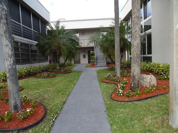 157 Capri E Unit 157-157-D, Delray Beach, FL 33484