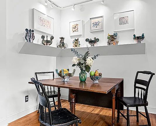 5th image of 427 Saint Johns Pl APT 4B