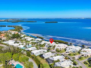 3540 Mistletoe Ln, Longboat Key, FL 34228