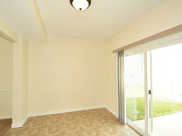 13172 S Elster Way — Photo 10
