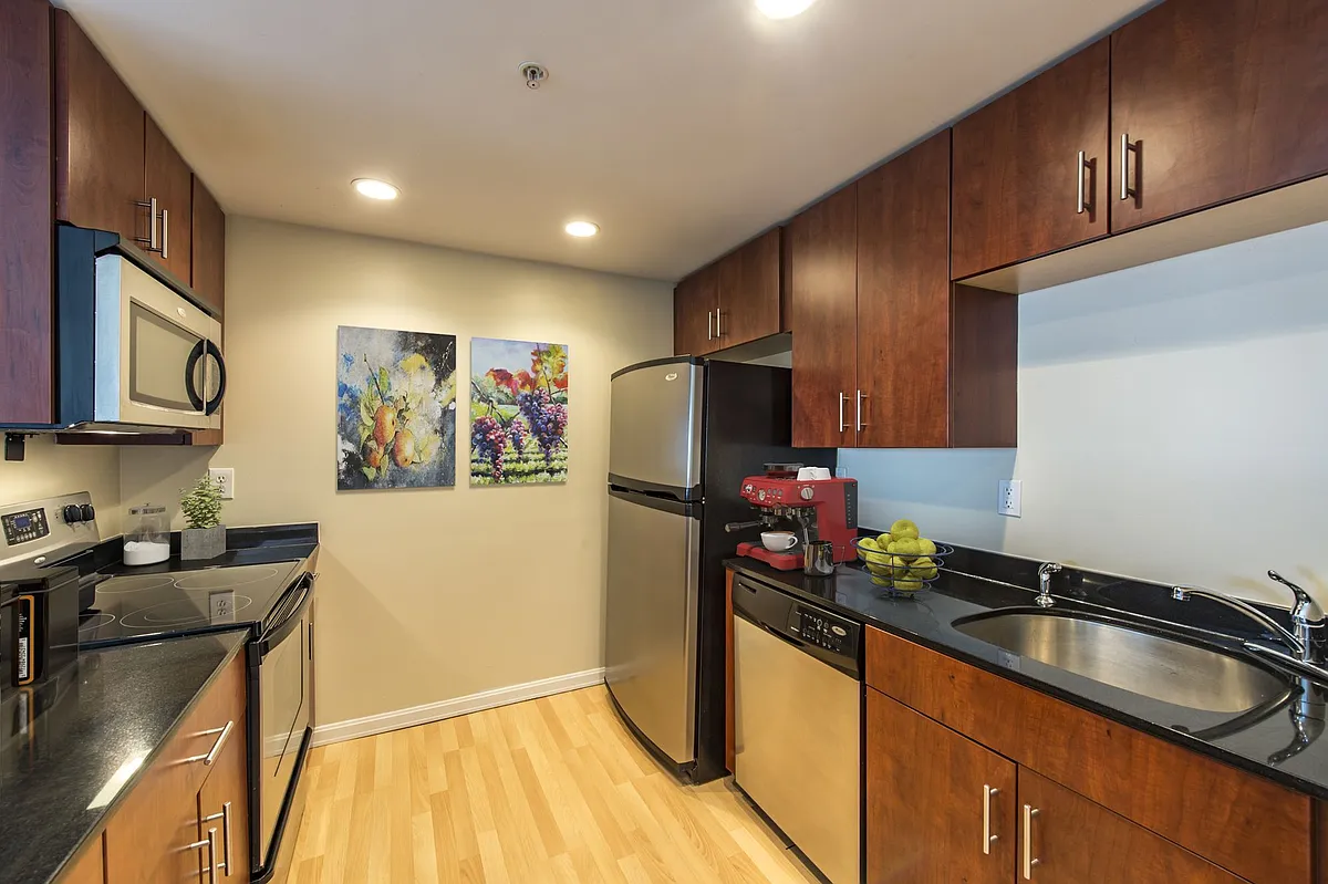 Kitchen Area - Parkway Heights