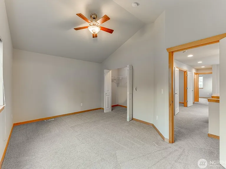 7510 Broadway #3 — Photo 23