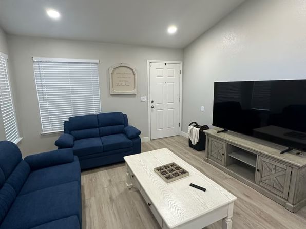 2050 Bridle Creek Cir