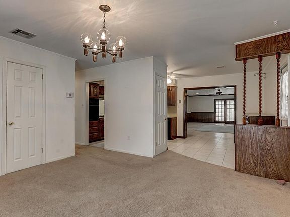 3rd image of 224 Lynn Dr