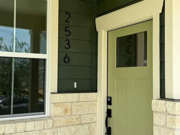 2536 Violet Theo Ln — Photo 4