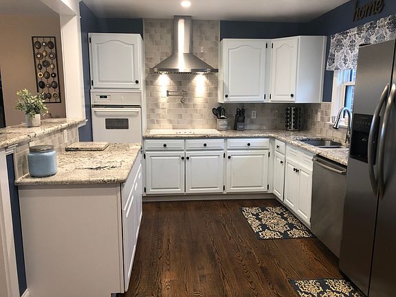 5th image of 2413 Belford Dr