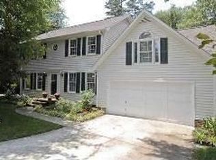 204 Pelham Falls Dr, Greer, SC 29651