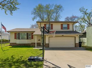 5118 S 94th Ave, Omaha, NE 68127
