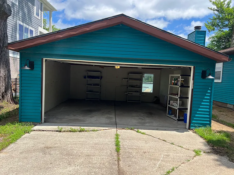 7920 Detroit Blvd — Photo 7