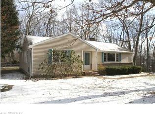 77 Midwood Rd, Branford, CT 06405