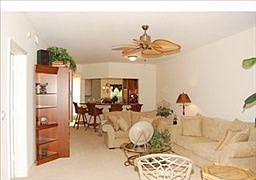 5th image of 880 Tanbark Dr APT 104