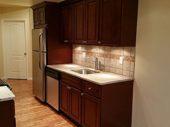 2nd image of 2202 64th St APT 3