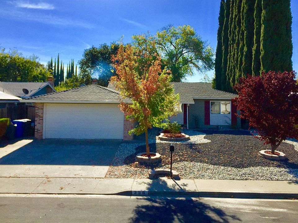 1st image of 356 Adobe Dr