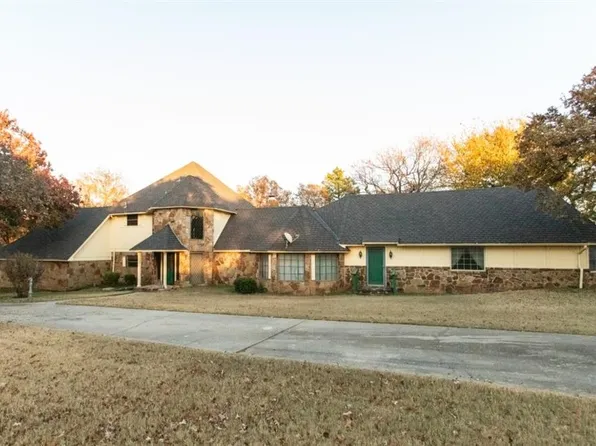 11512 Robinwood Ln, Oklahoma City, OK 73131