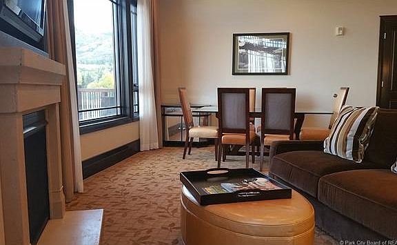 5th image of 2100 W Frostwood Blvd #5142