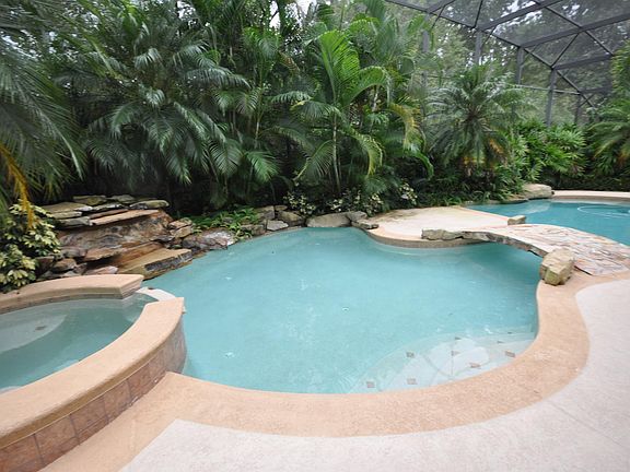 4th image of 7624 San Remo Pl