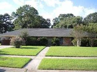 9325 El Cajon Dr, Baton Rouge, LA 70815