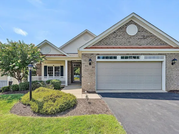 5455 Stayman Dr, Roanoke, VA 24012