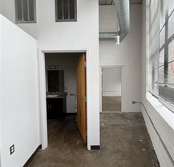 Apt 29