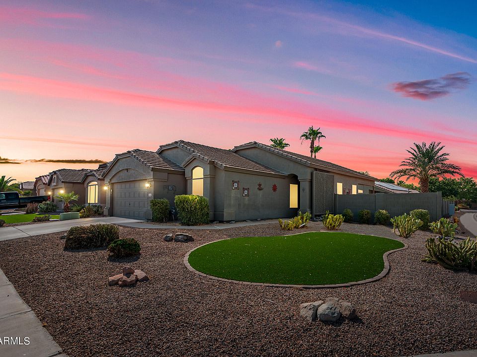 1st image of 42561 W DESERT FAIRWAYS Drive