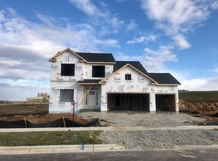 1410 Mud Lake Rd, Lake Mills, WI 53551