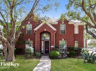 9202 Newburgh Dr, Houston, TX 77095