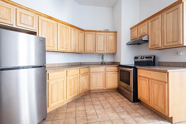 Rented by Compass | media 6