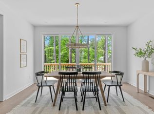 6420 Tanner Oak Ln, Raleigh, NC 27613