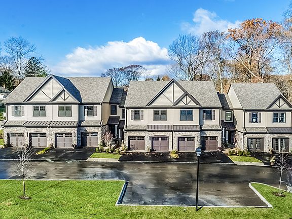 Aerial View of Charthouse