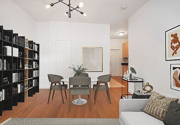 2nd image of 216 E 28th St APT 4B