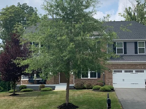6468 Bob White Dr, Warrenton, VA 20187