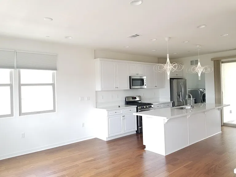 1068 Pear Orchard Dr — Photo 12