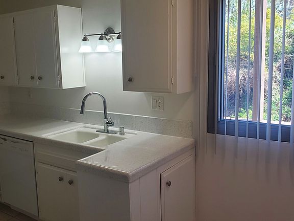 5th image of 3748 Curtis St Office 3754