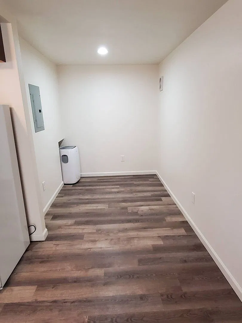 Studio Apartment — Photo 3