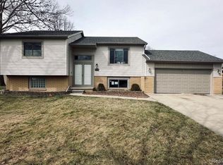 24500 Cornell Ave, Brownstown, MI