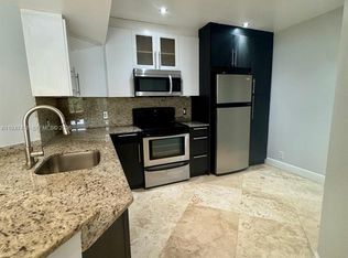 8871 Wiles Rd APT 306, Pompano Beach, FL 33067