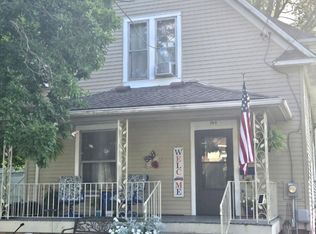 134 N Avenue D, Canton, IL 61520