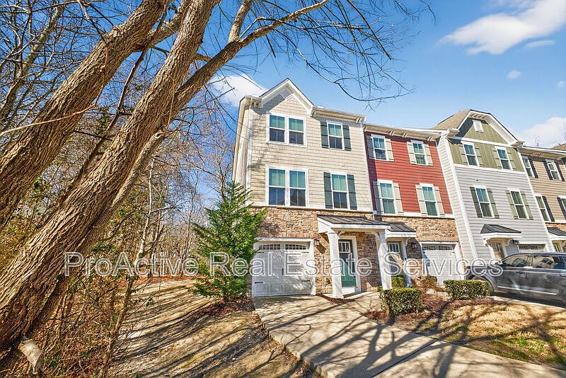 1st image of 4301 Whitfield Ln